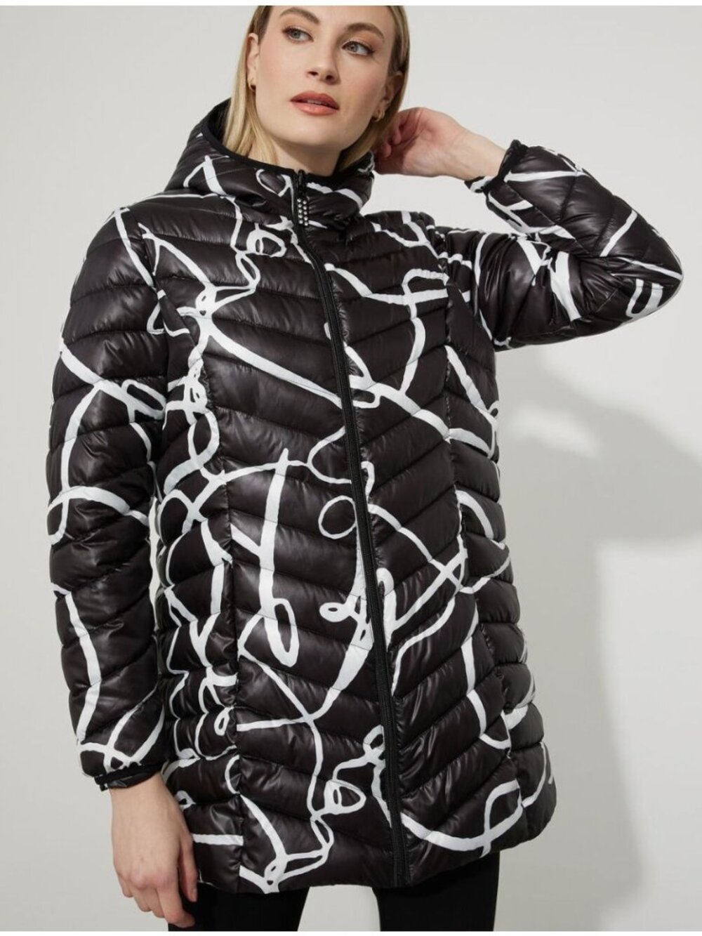 JOSEPH RIBKOFF Script Print Puffer Jacket Black White Size Large